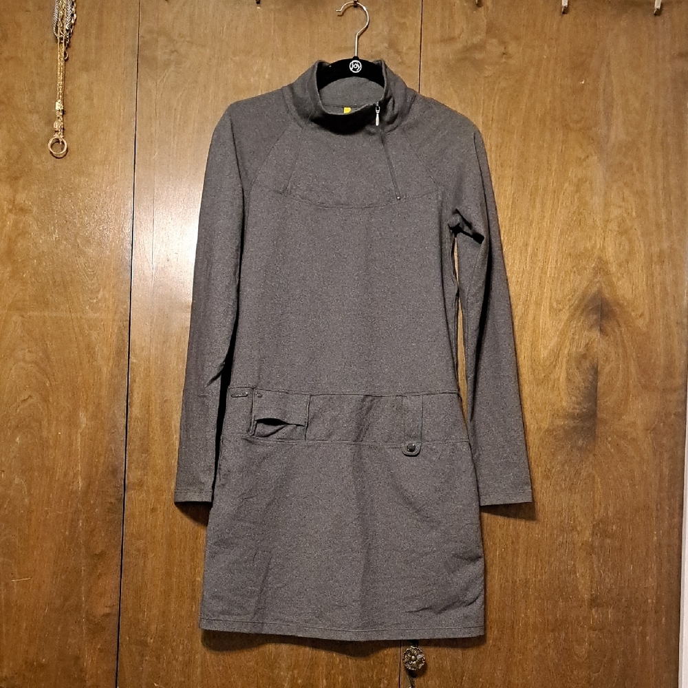 Lole Gray Long Sleeved Dresd